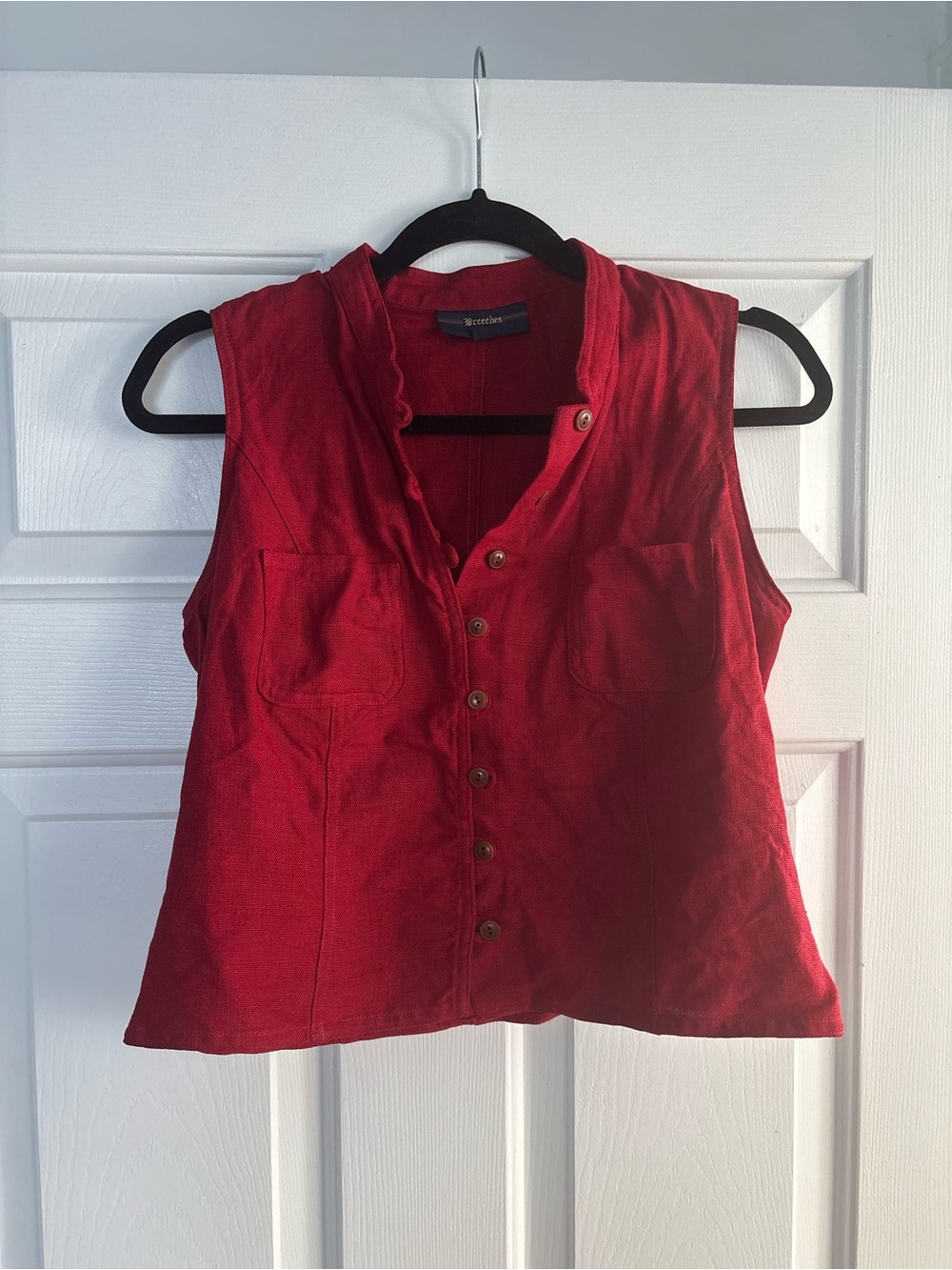 Vintage Breeches Women’s Sleeveless Linen Red Button-Front Shirt